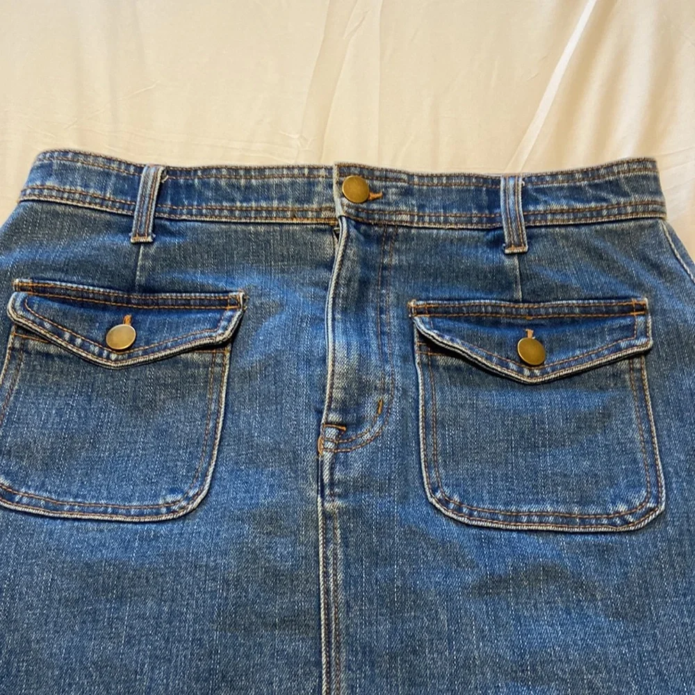 Draper James Denim Skirt Sz 12 Blue A-Line Front Pocket Classic Preppy - Picture 4 of 11